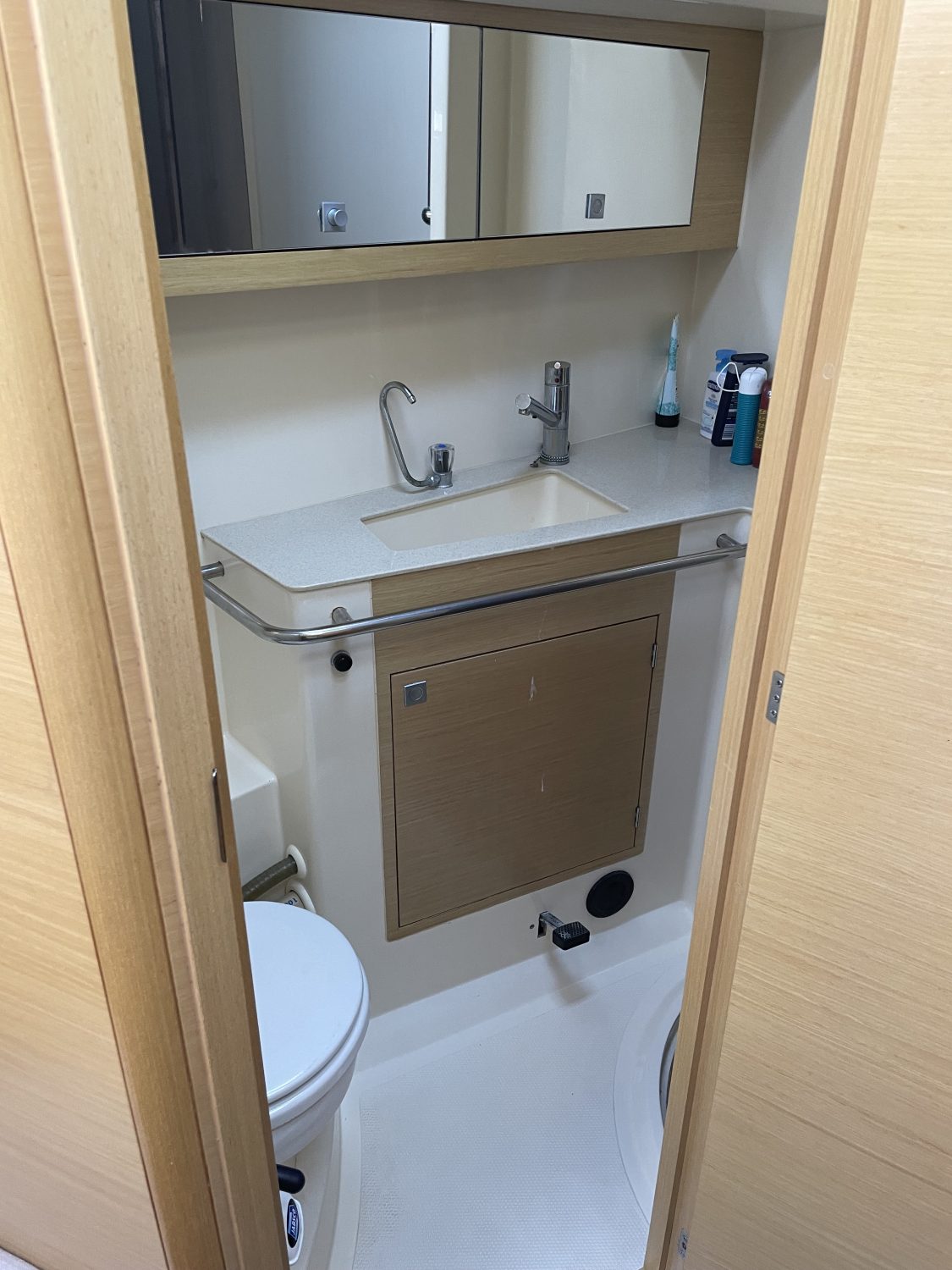 Toilet 1