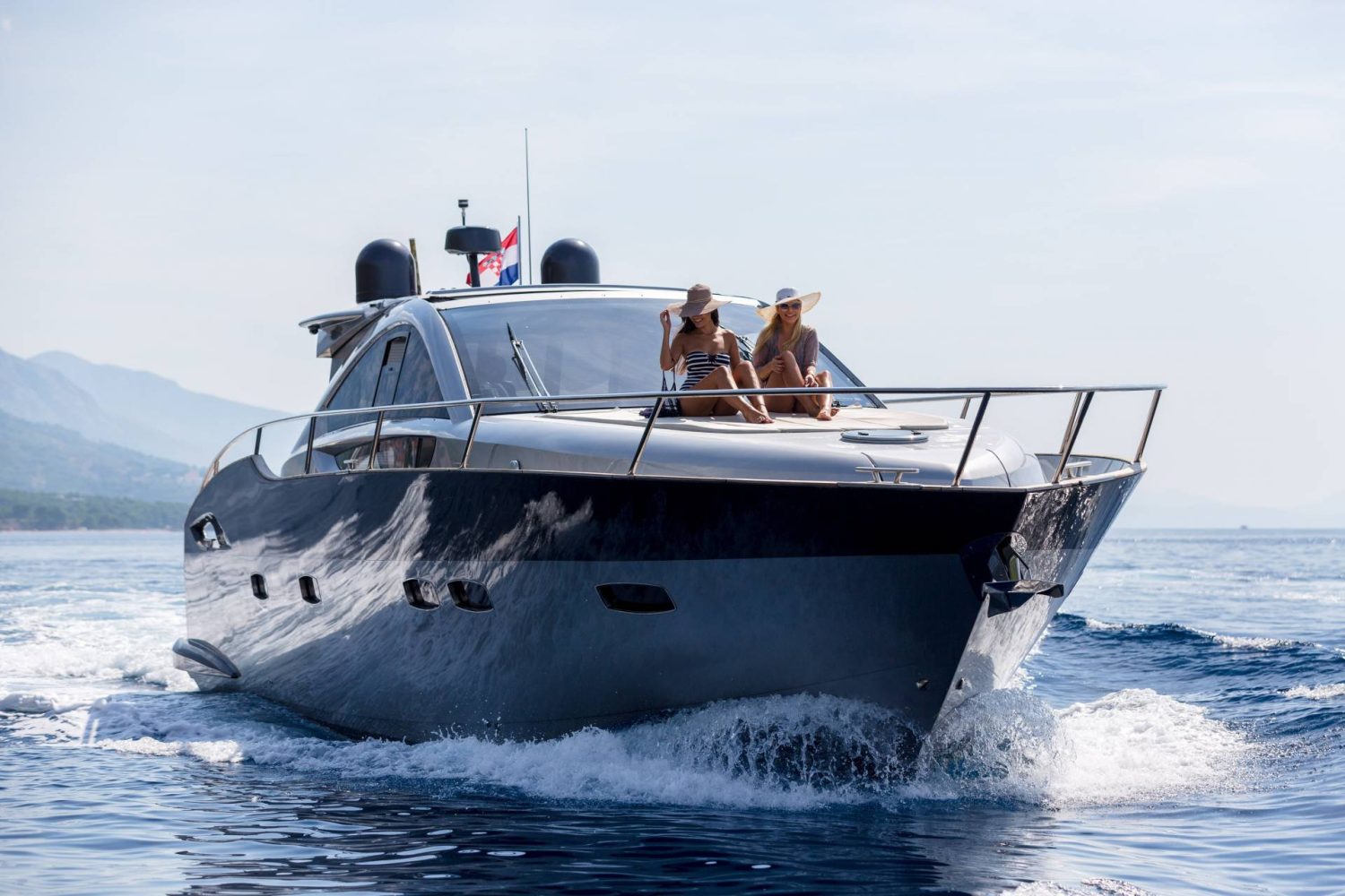 Pearl Sea 56 Premium + 24