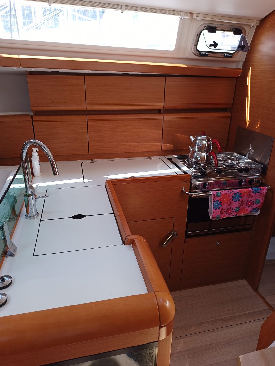 Sun Odyssey 419 Foxy 19