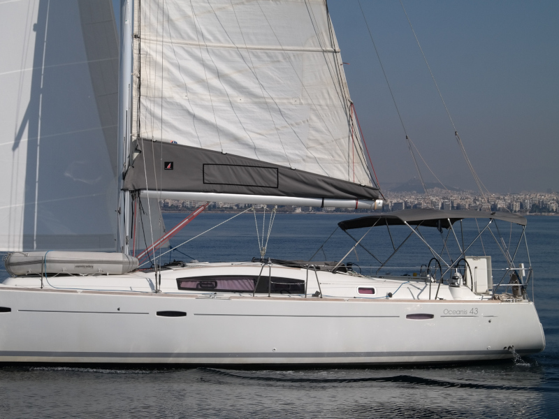 Oceanis 43 SEACRET 2