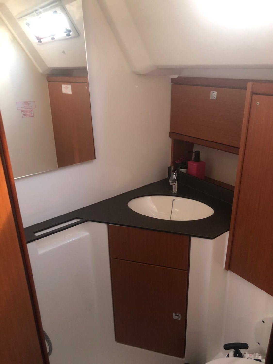 Bavaria Cruiser 46 Batukaan 13