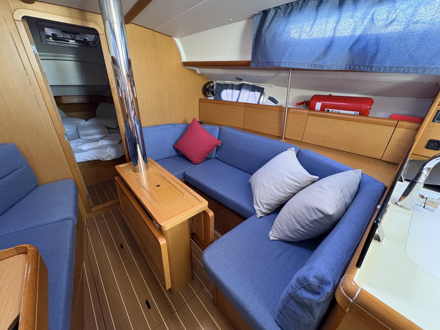 Sun Odyssey 36i Sail Mira 20