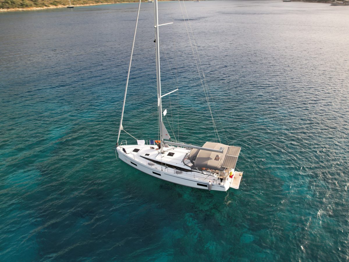 Bavaria C42 Sorores 6