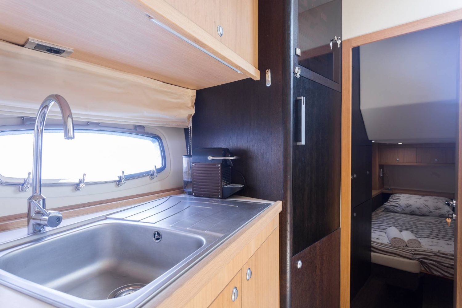 Pearl Sea 56 Premium + 5