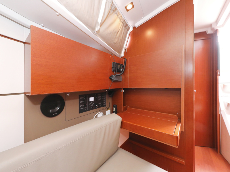 Oceanis 35.1 IDILA 56