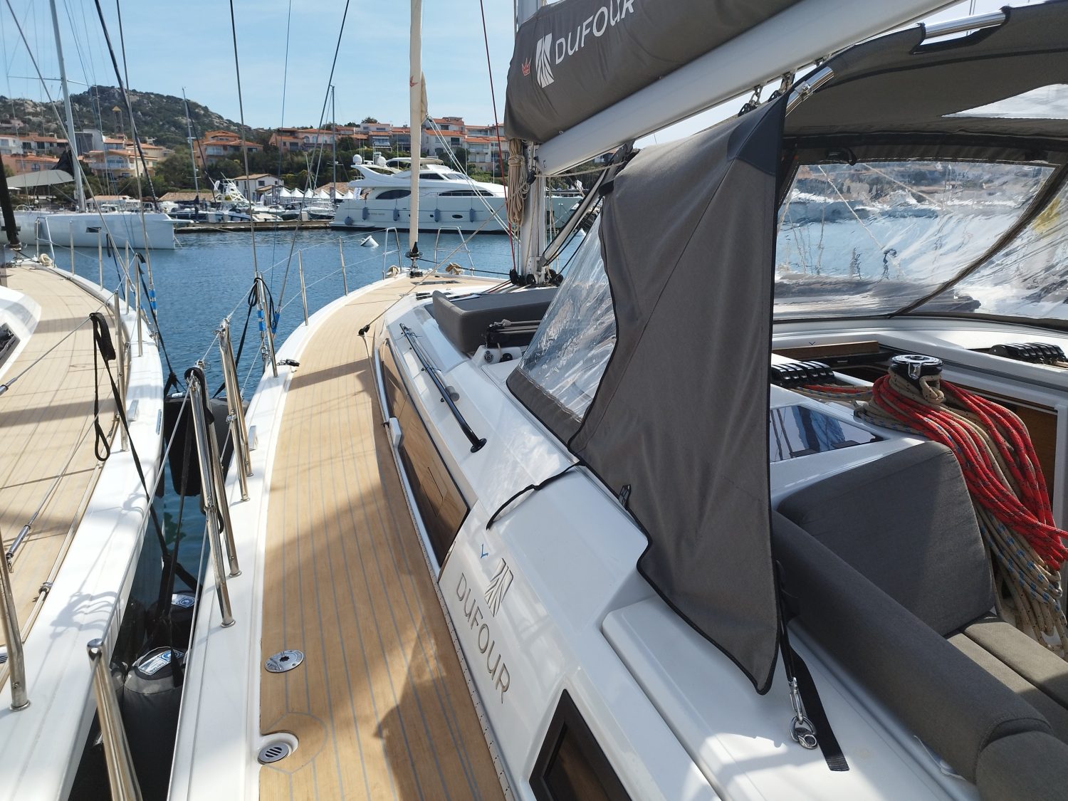 Dufour 470 Euphoria 10