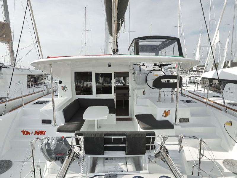 Lagoon 40 TOM & JERRY 2