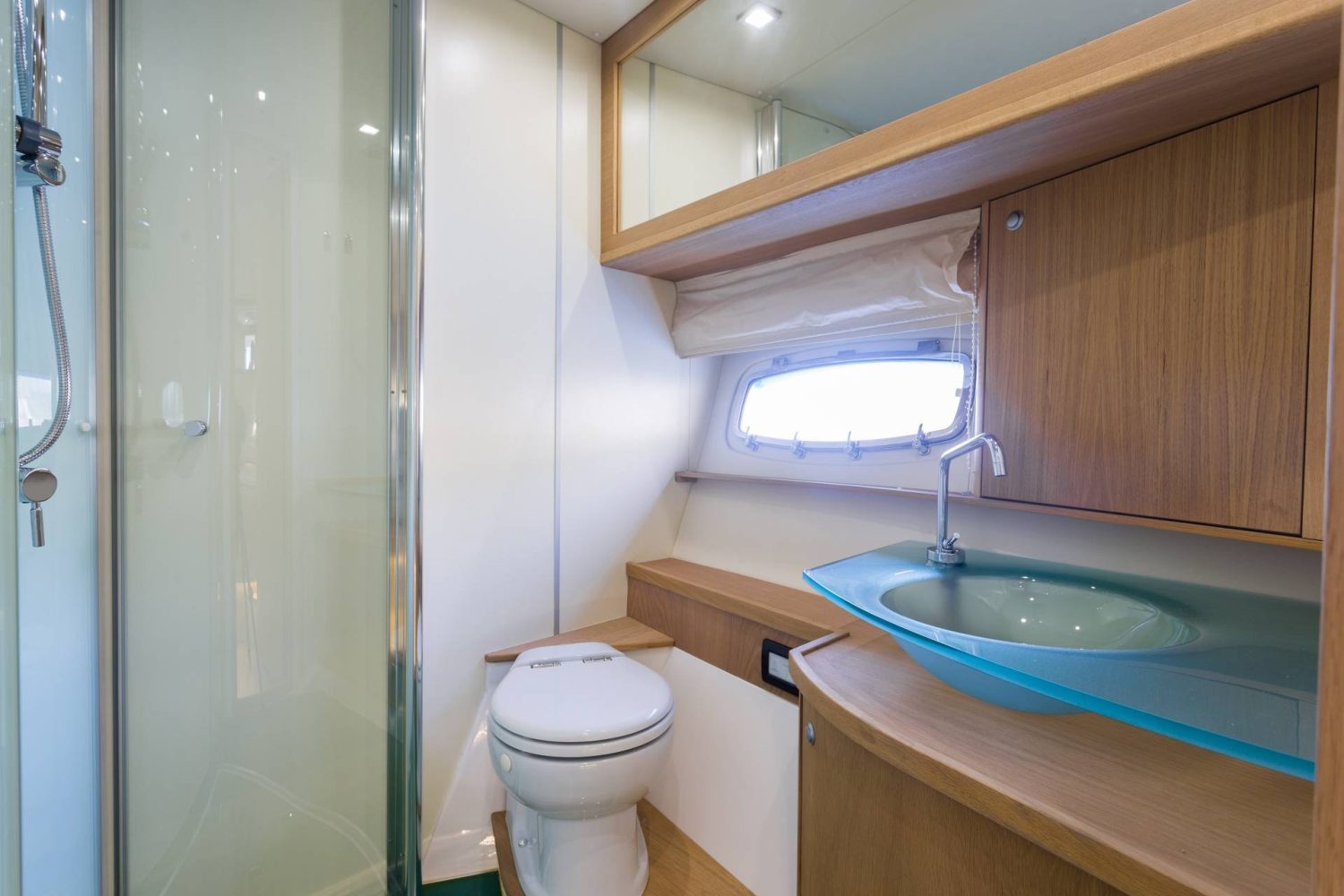 Pearl Sea 56 Premium + 3