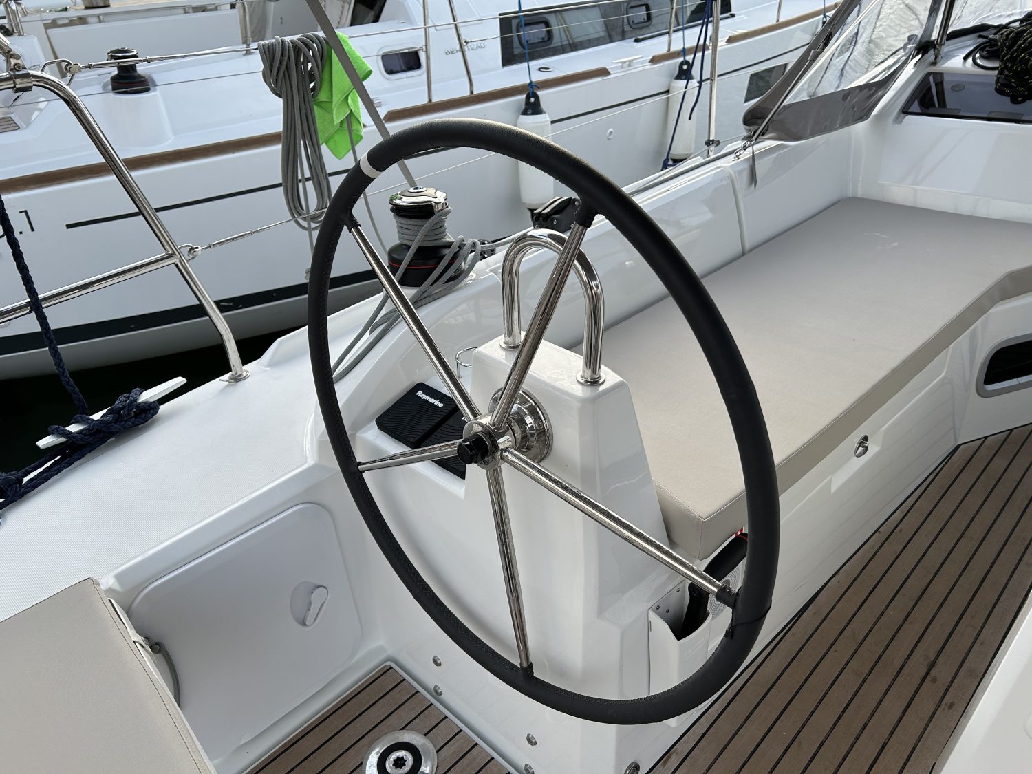 Oceanis 34.1 Sail Altair 1 30