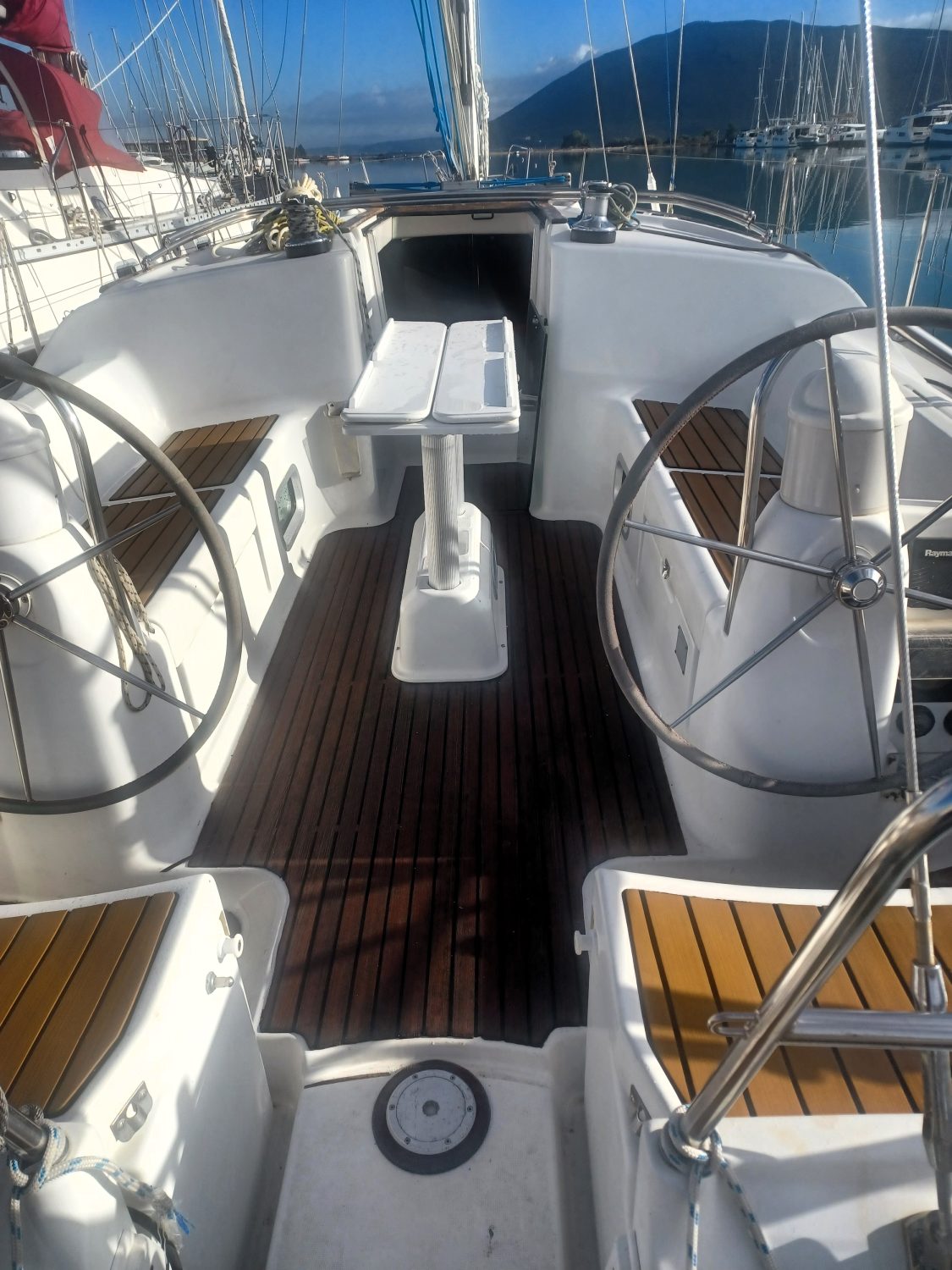 Sun Odyssey 40.3 Evina 3
