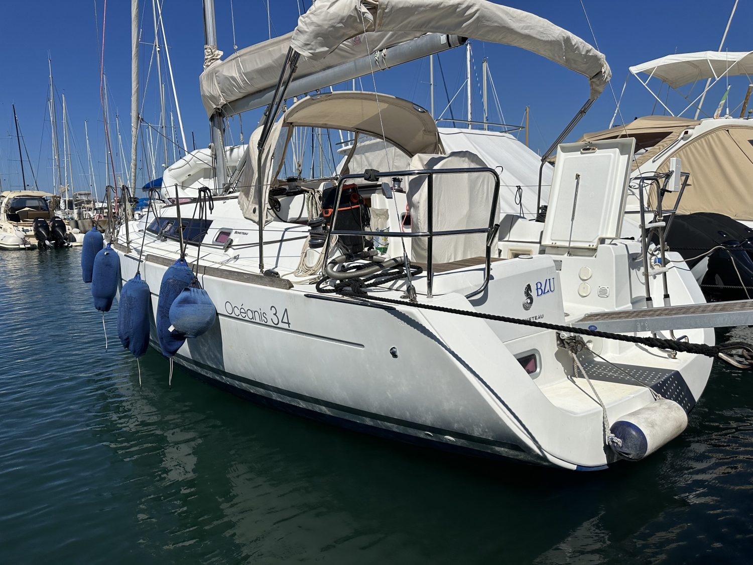 Oceanis 34 BLU