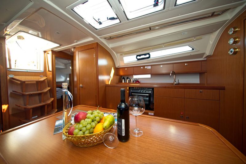 Bavaria Cruiser 41 MH 72 5