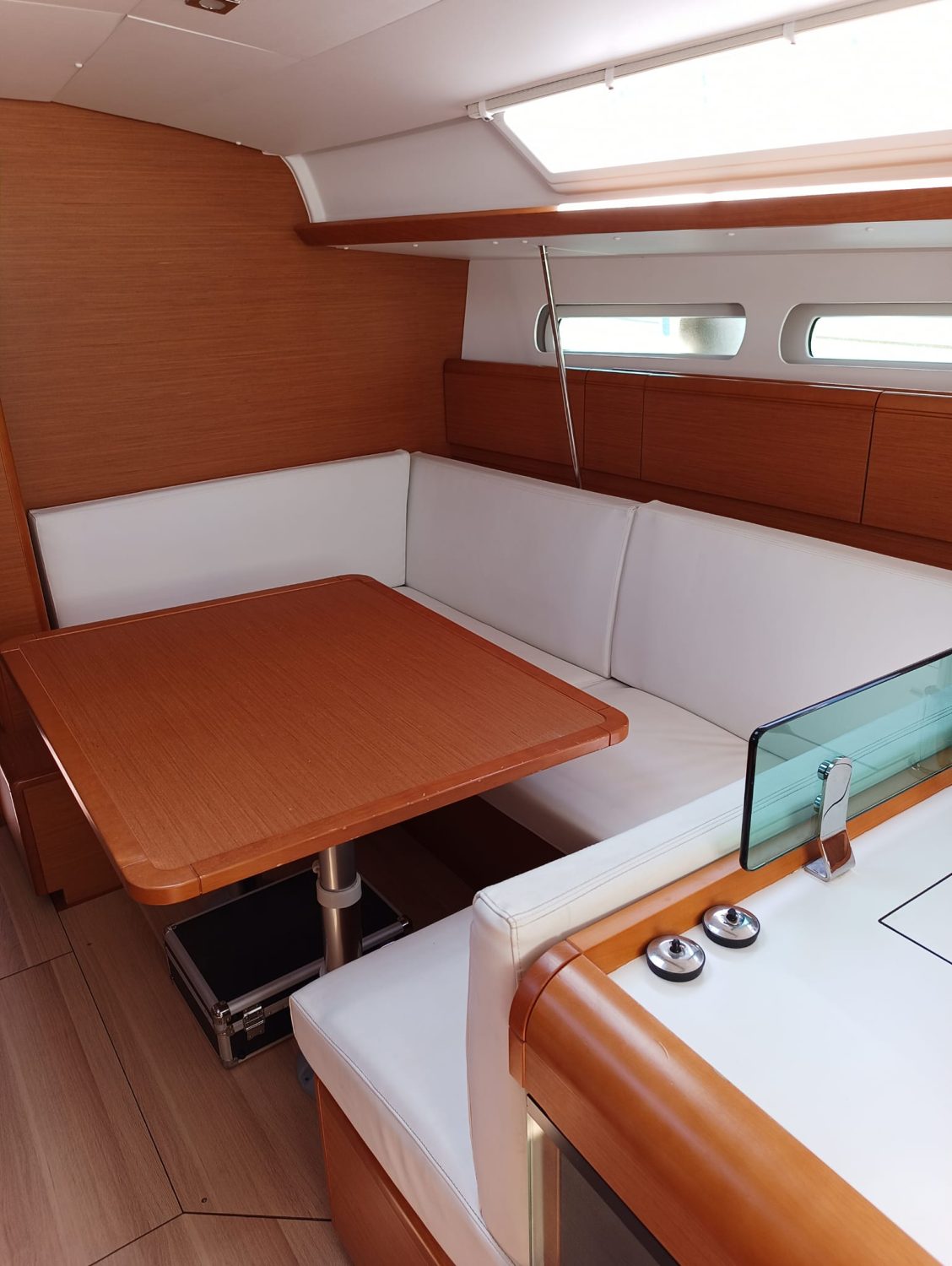 Sun Odyssey 419 Foxy 22