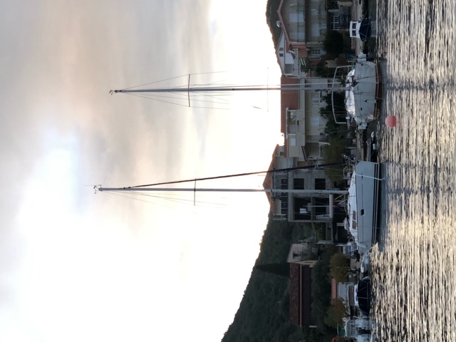 Sun Odyssey 36i Mala 11