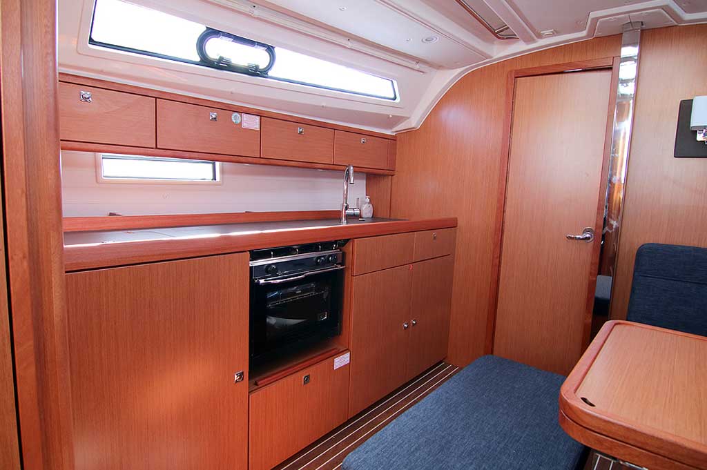Bavaria 41 Cruiser Nostalgia 10