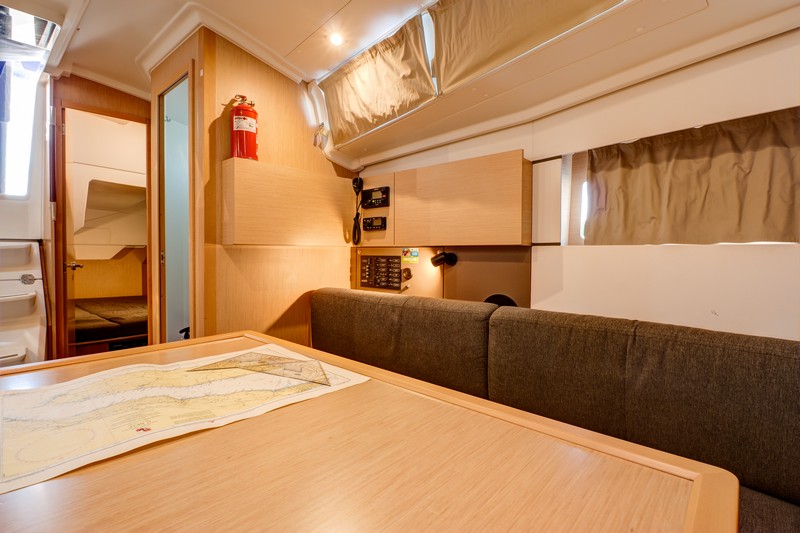 Oceanis 38 ARSEN 12