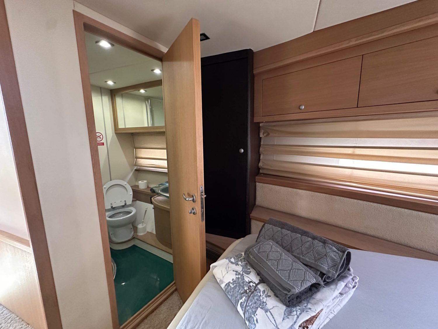 Pearl Sea 56 Premium + 32