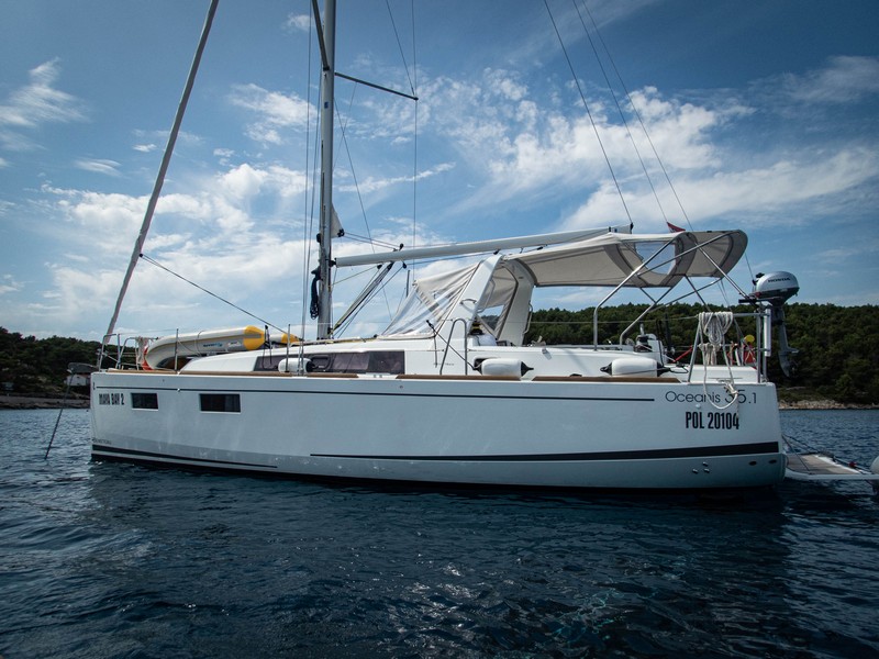Oceanis 35.1 MAYA BAY 2