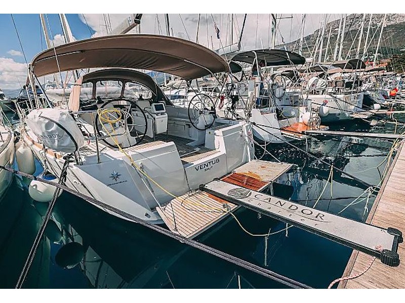 Sun Odyssey 449 Ventus