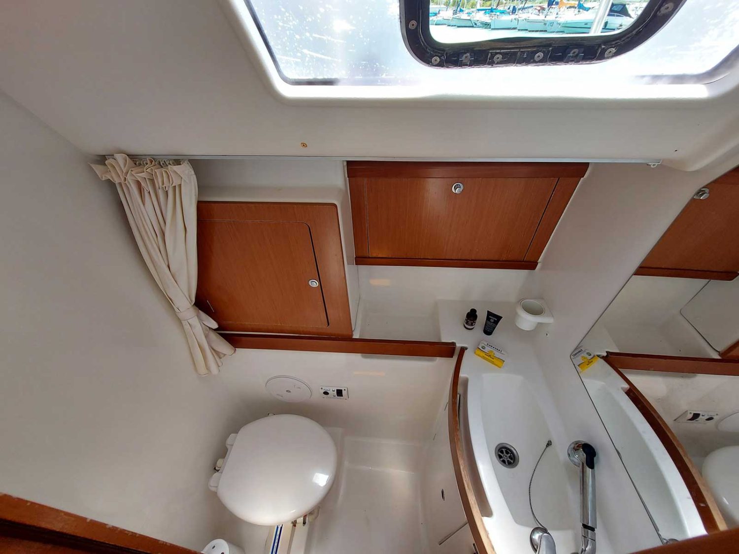 Oceanis 43 Onar 4