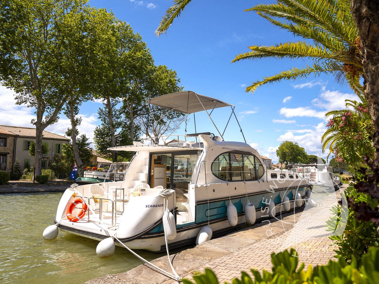 Yacht picture