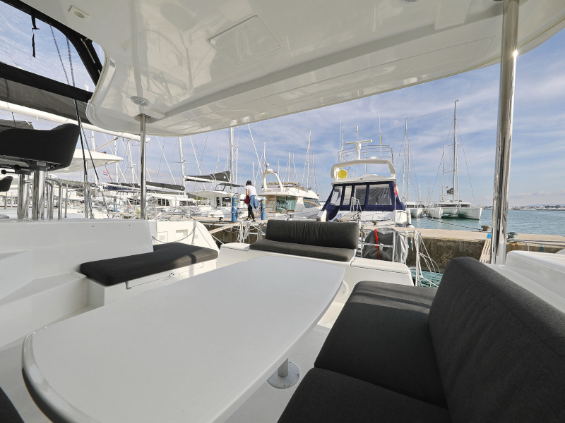 Lagoon 40 TOM & JERRY 17