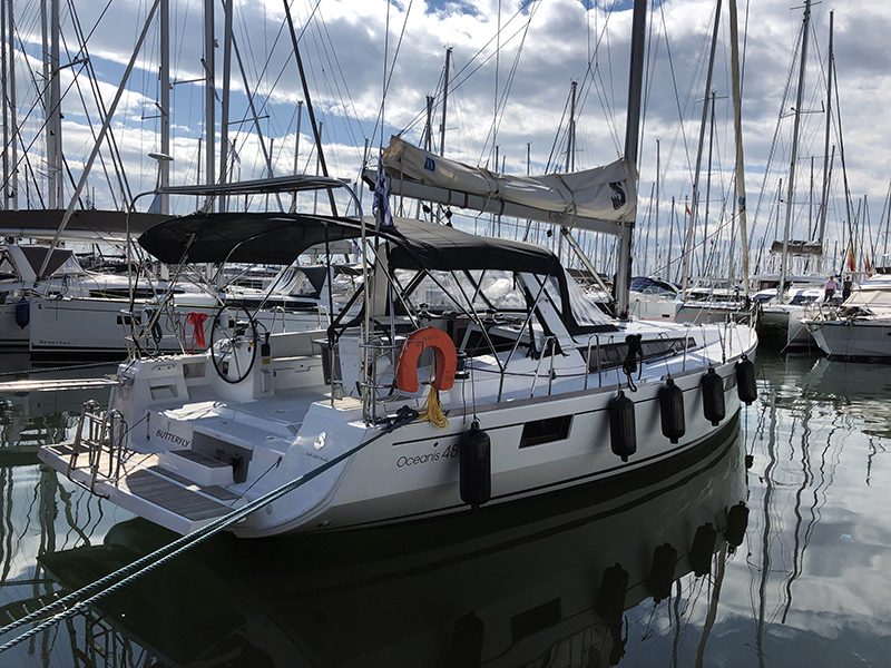 Oceanis 48 Butterfly (A/C - Generator - 12 pax)
