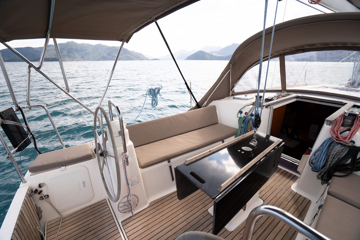 Dufour 335 Grand Large Moon River 3