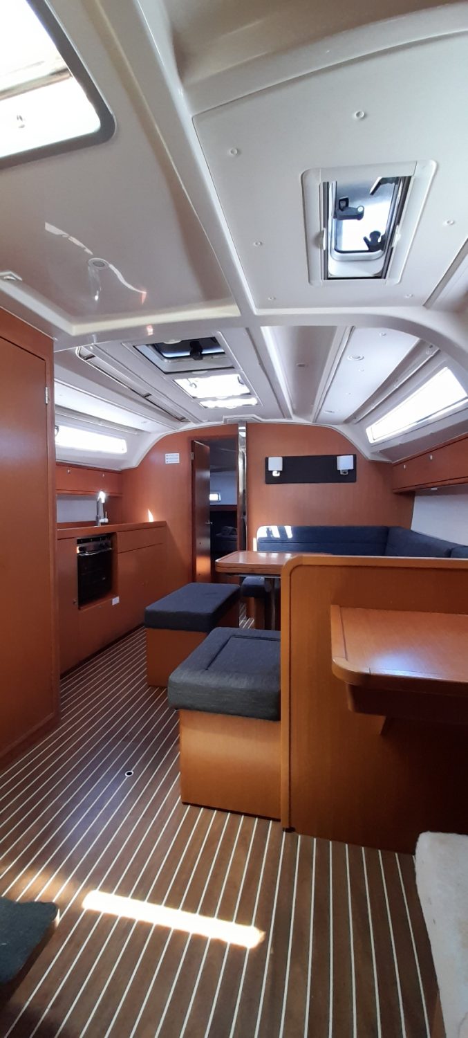 Bavaria 41 Cruiser Nostalgia 12