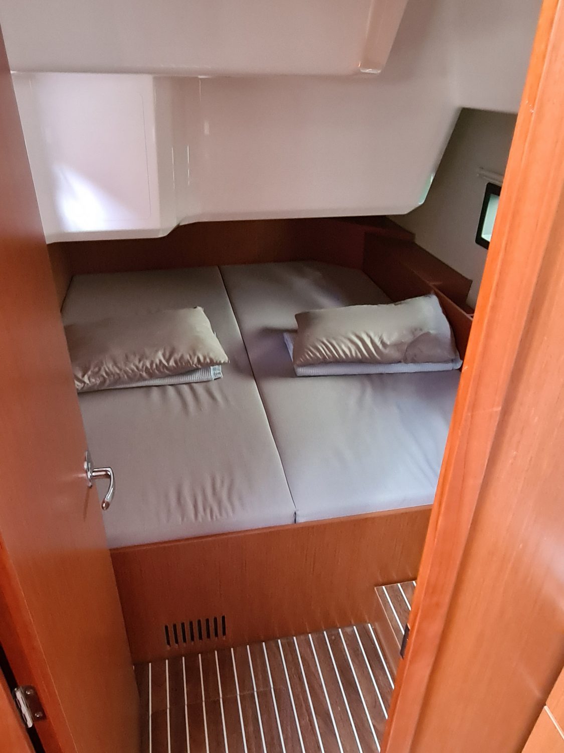 Bavaria C42 Melia 6