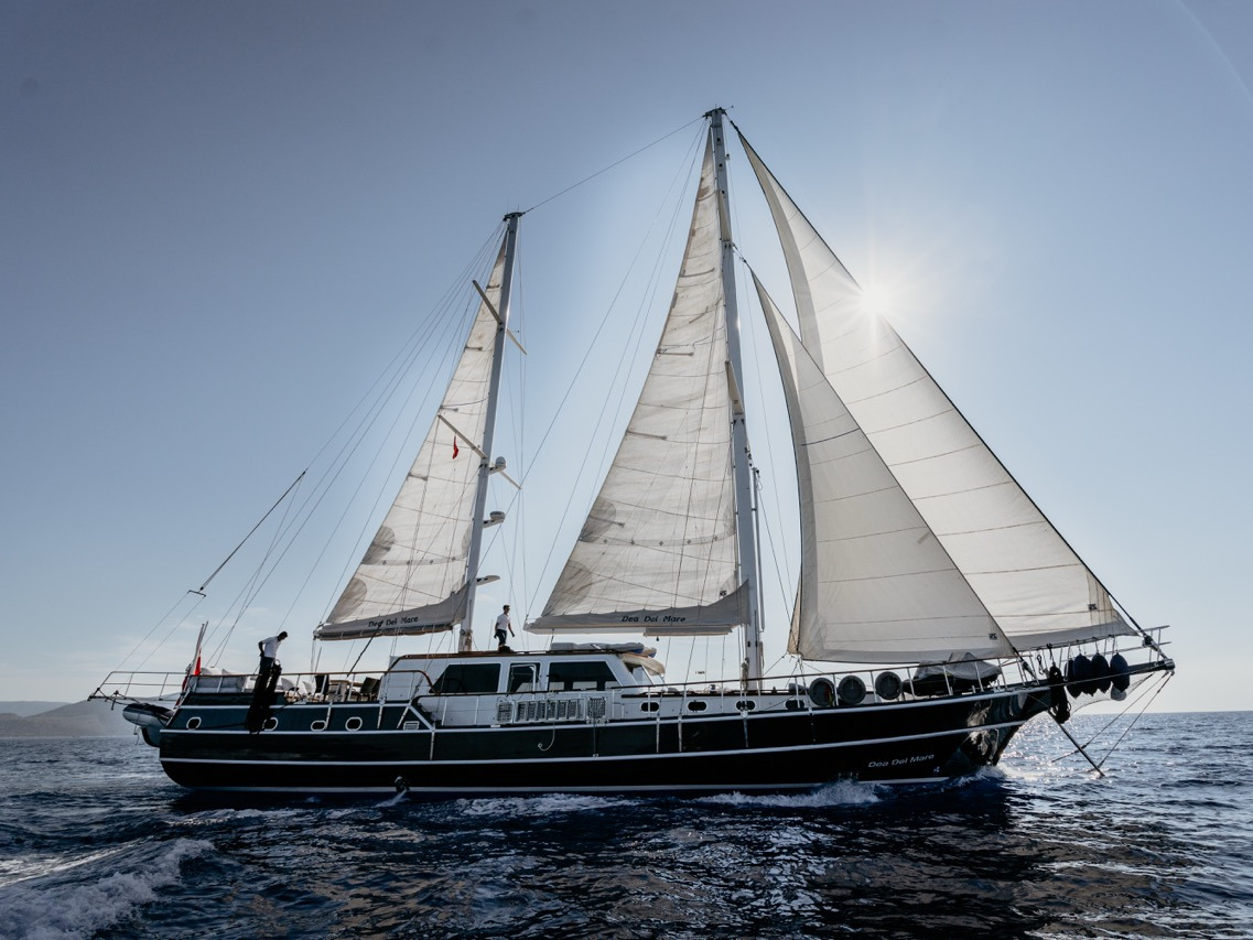 Custom built 183 Dea Del Mare