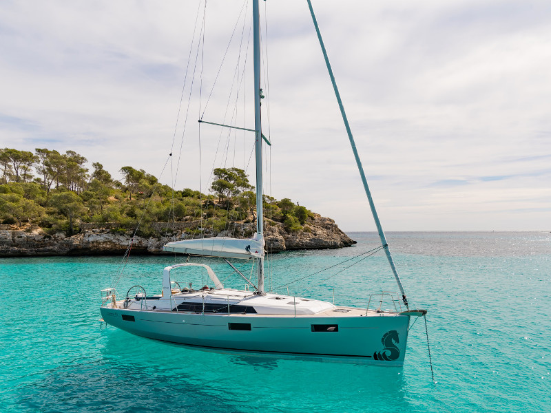 Oceanis 41.1 Alma Libre V