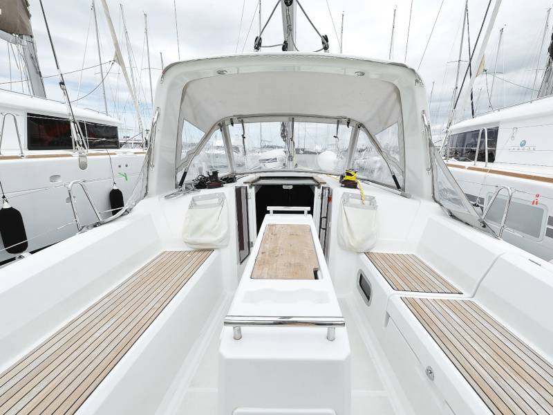 Oceanis 35.1 IDILA 27