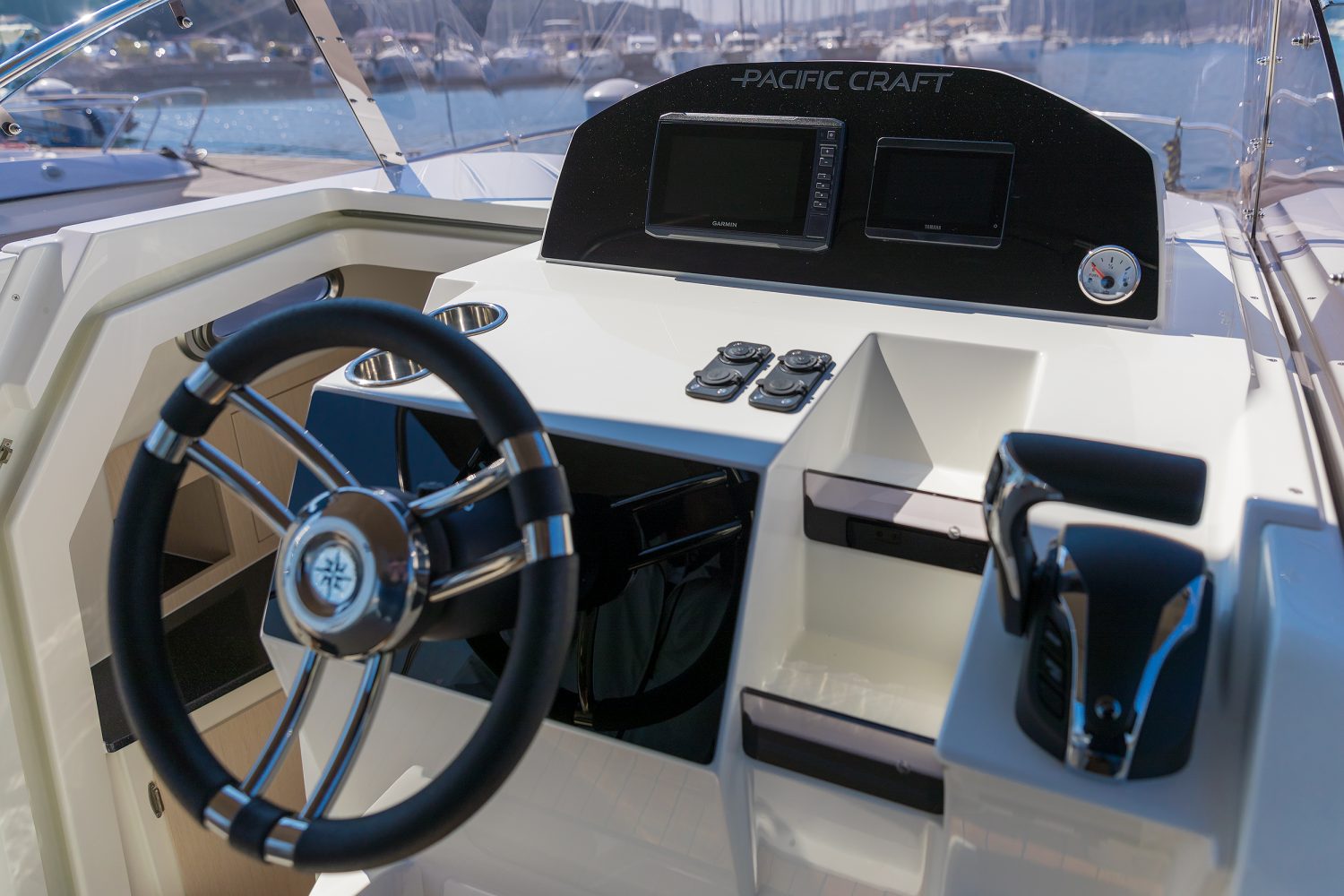 Pacific Craft 750 Sun Cruiser no name 15