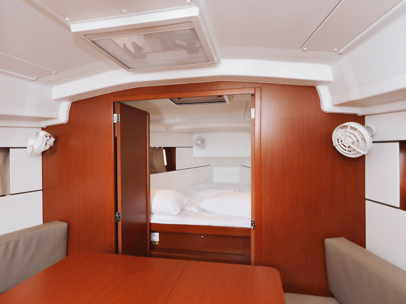Oceanis 35.1 IDILA 53