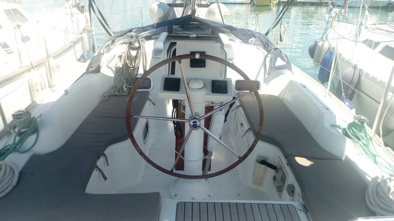 Oceanis 31 TRIZONIA 13