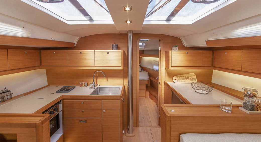 Dufour 430 TRINITY 11