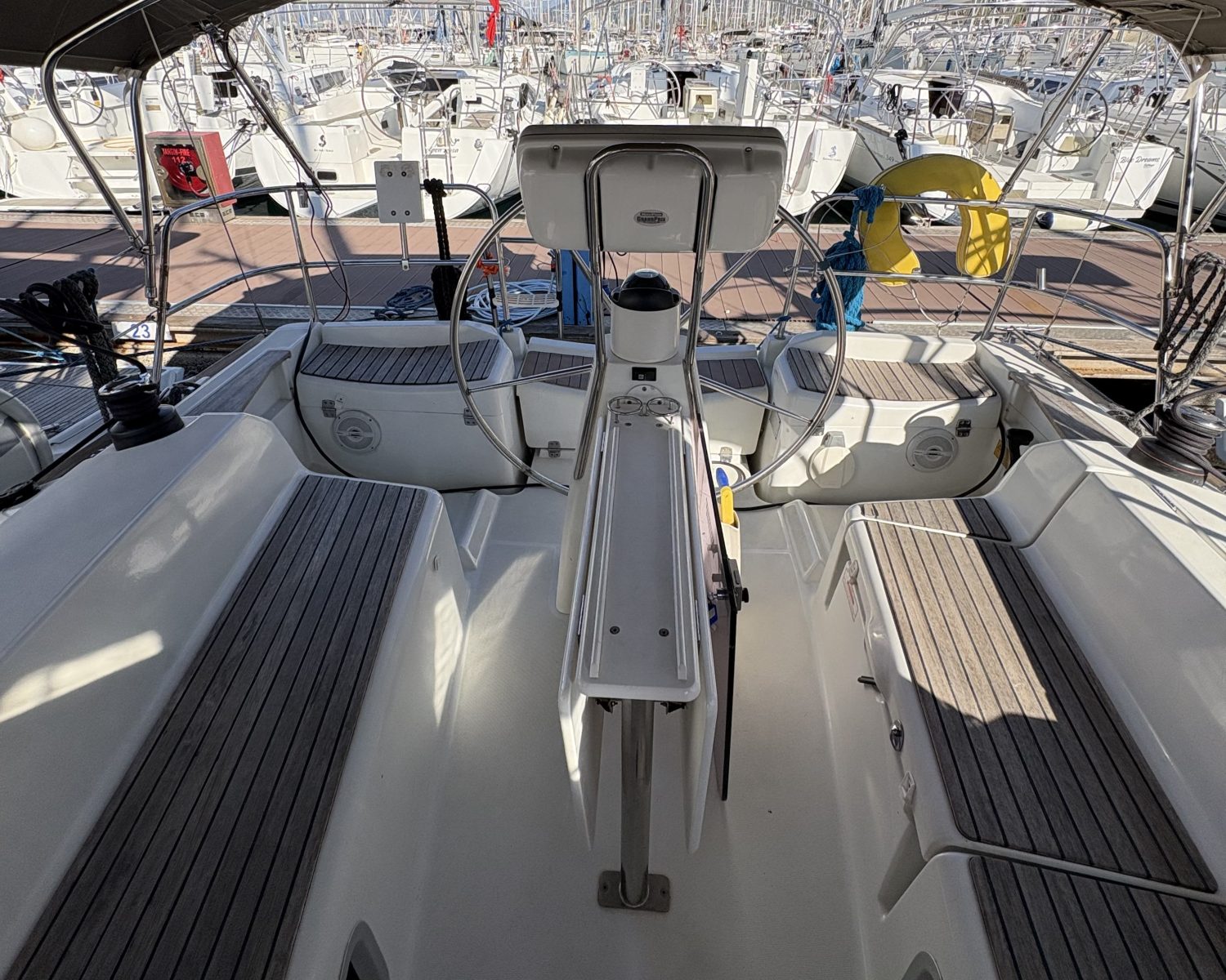 Sun Odyssey 36i Sail Mira 13