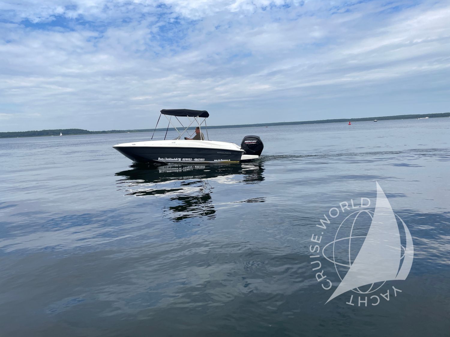 Bayliner E16