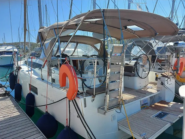 Sun Odyssey 410 Evelina