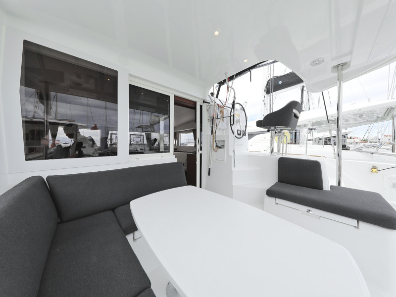 Lagoon 40 LANCELOT 38