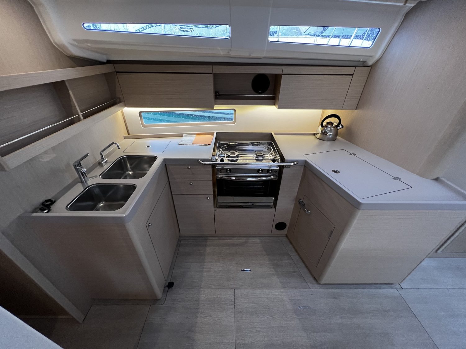 Oceanis 40.1 Aglaia 10