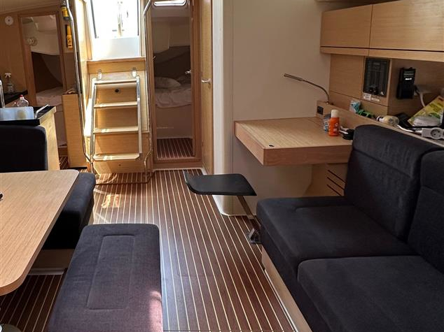 Hanse 458 Edelweiss 12