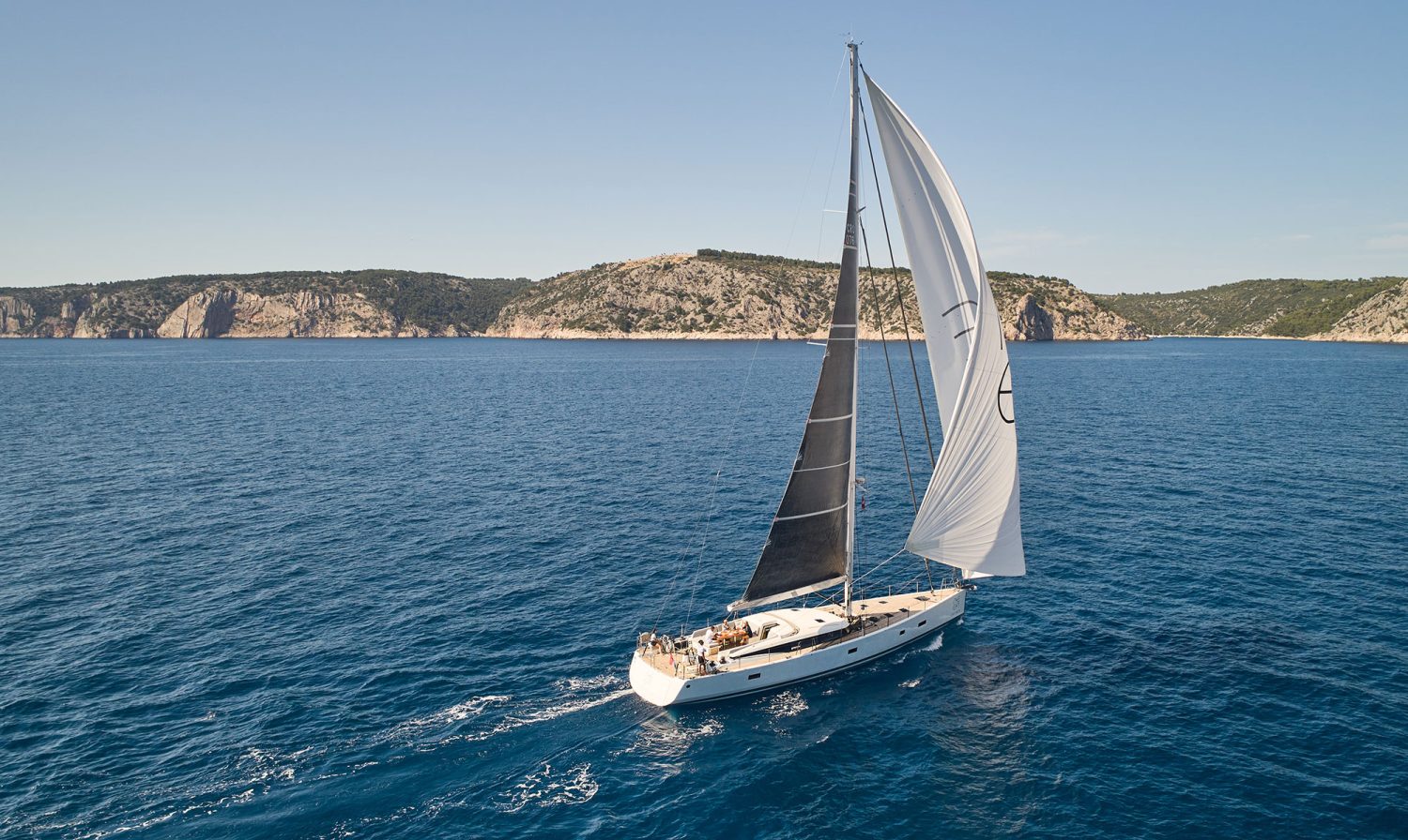 CNB 76 AENEA 13