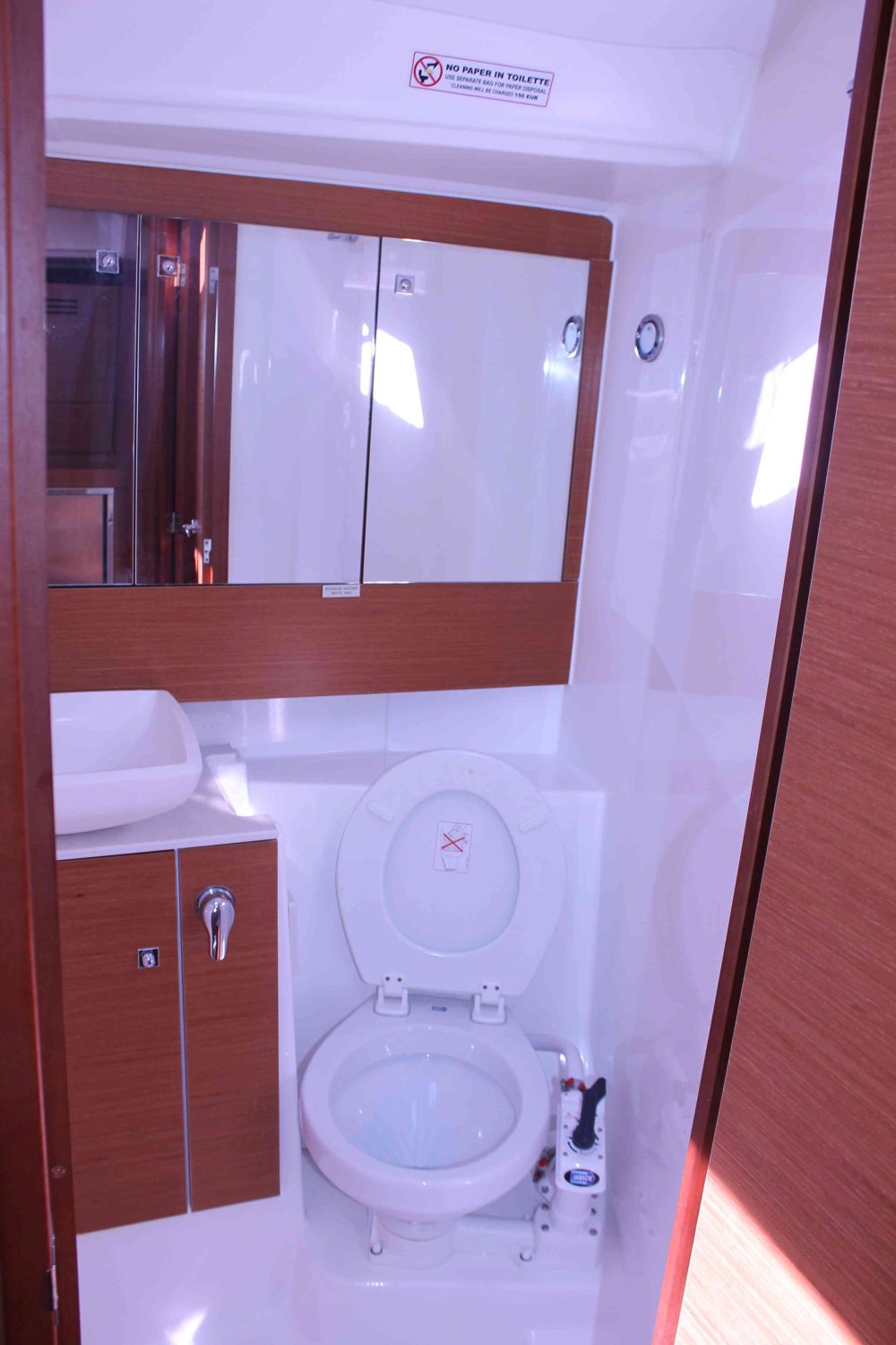 Dufour 430 Marlera 17