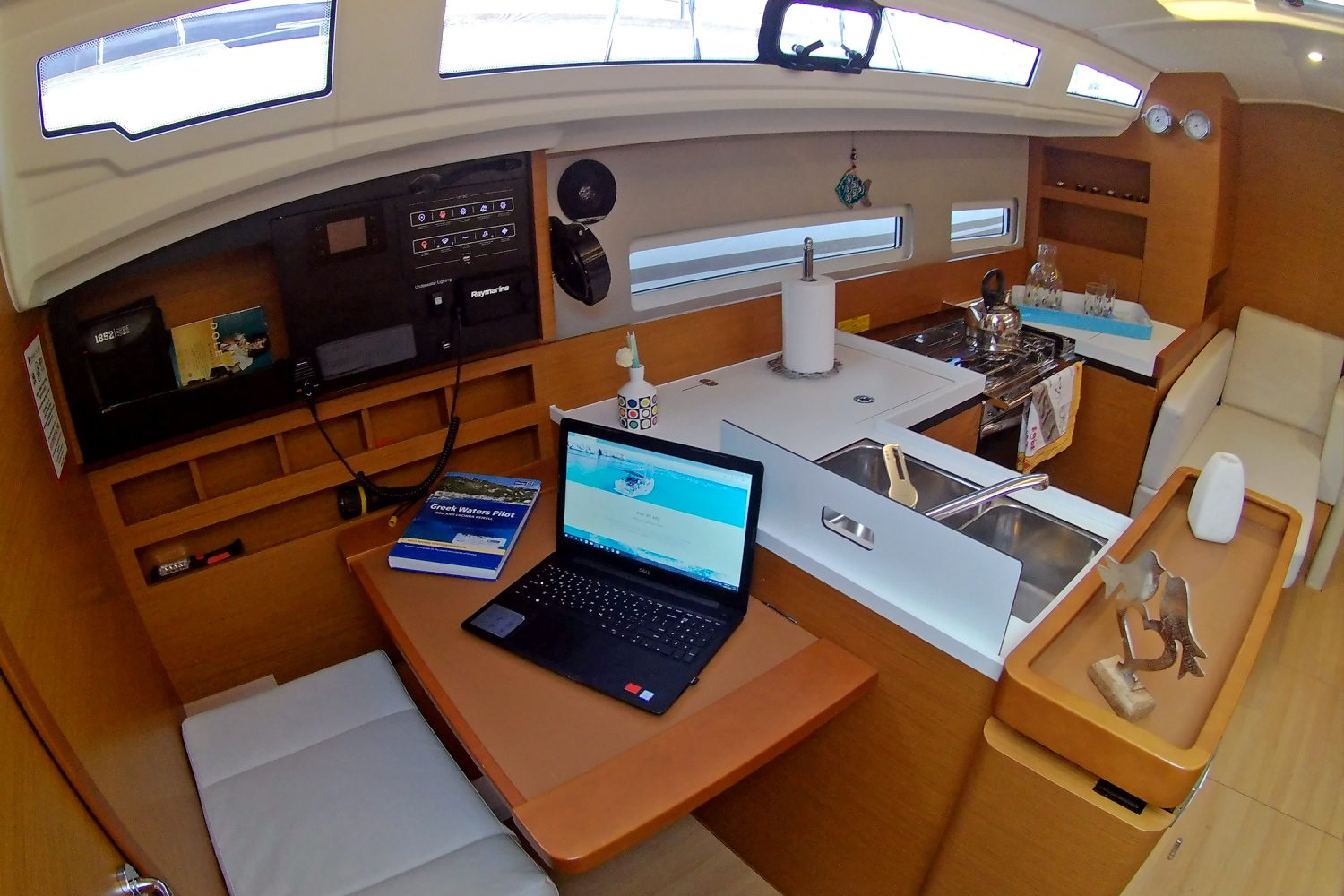 Sun Odyssey 410 Evelina 9