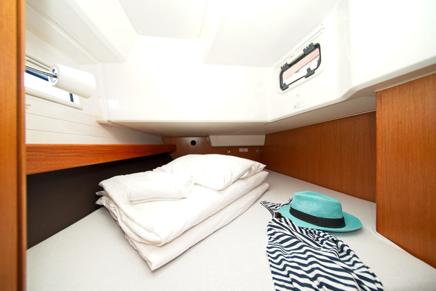Bavaria Cruiser 41 MH 65 12