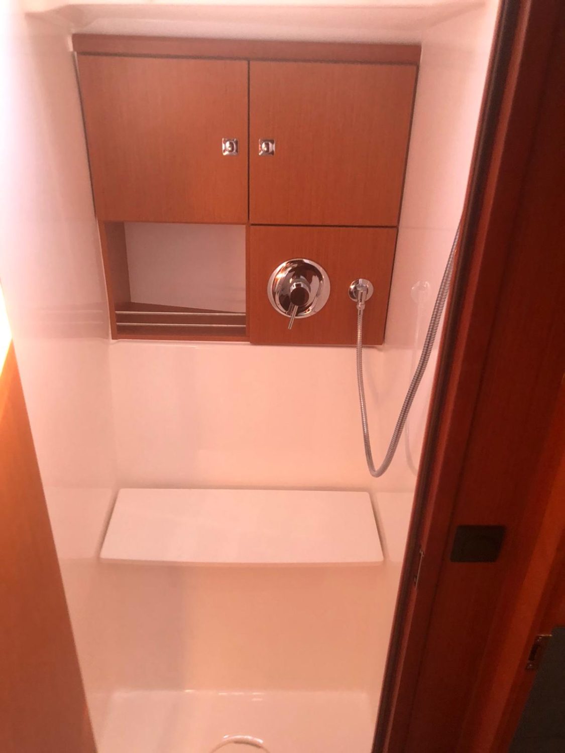 Bavaria Cruiser 46 Batukaan 11