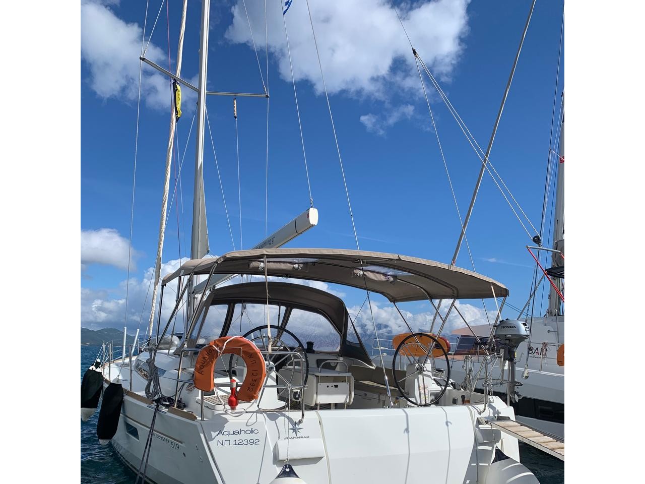 Sun Odyssey 519 Aquaholic