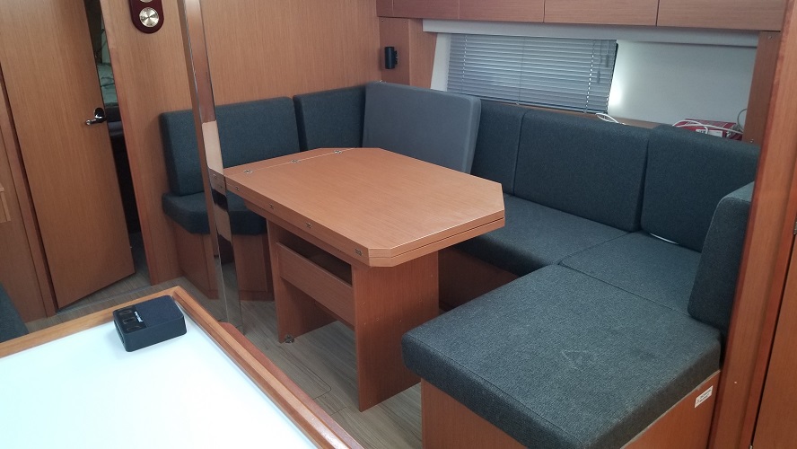 Bavaria C42 Fiesta 14
